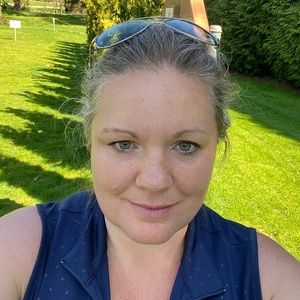 Meet your Posher, Shelly